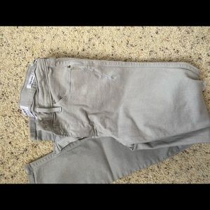 Frame Le High Skinny Jeans